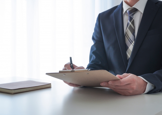 【警備員面接対策】採用担当者に好印象を与える「服装」と「マナー」とは？